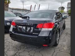 Photo of the vehicle Subaru Legacy