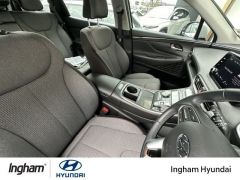 Photo of the vehicle Hyundai Santa Fe