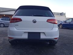 Photo of the vehicle Volkswagen Golf