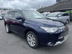 Photo of the vehicle Mitsubishi Outlander