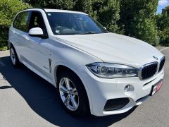 Photo of the vehicle BMW X5