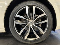 Photo of the vehicle Volkswagen Golf