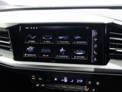 Photo of the vehicle Audi e-tron