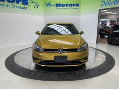 Photo of the vehicle Volkswagen Golf