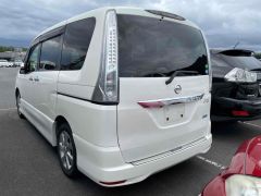 Photo of the vehicle Nissan Serena