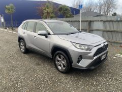 Photo of the vehicle Toyota RAV4