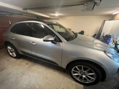 Photo of the vehicle Porsche Macan