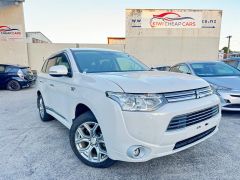 Photo of the vehicle Mitsubishi Outlander