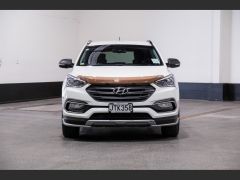 Photo of the vehicle Hyundai Santa Fe