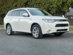 Photo of the vehicle Mitsubishi Outlander