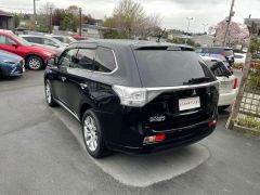 Photo of the vehicle Mitsubishi Outlander