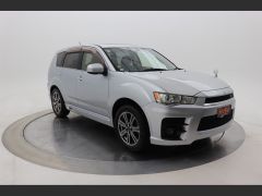 Photo of the vehicle Mitsubishi Outlander