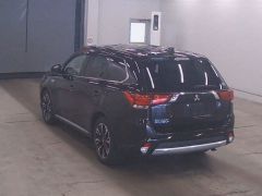 Photo of the vehicle Mitsubishi Outlander