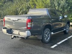 Photo of the vehicle Mitsubishi Triton