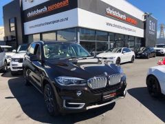 Photo of the vehicle BMW X5