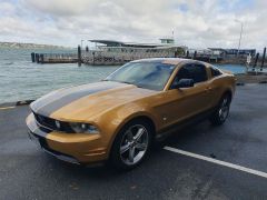 Photo of the vehicle Ford Mustang