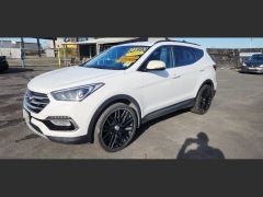 Photo of the vehicle Hyundai Santa Fe