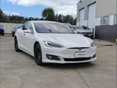 Photo of the vehicle Tesla Model S