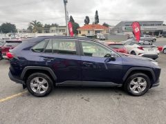 Photo of the vehicle Toyota RAV4