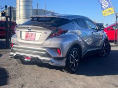 Photo of the vehicle Toyota C-HR