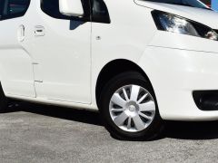 Photo of the vehicle Nissan NV200