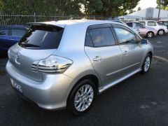 Photo of the vehicle Toyota Blade