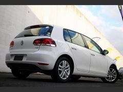 Photo of the vehicle Volkswagen Golf