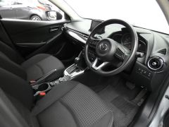 Photo of the vehicle Mazda Demio