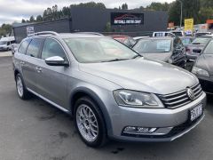 Photo of the vehicle Volkswagen Passat