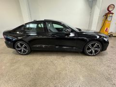 Photo of the vehicle Volvo S60