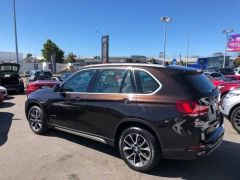 Photo of the vehicle BMW X5