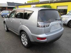 Photo of the vehicle Mitsubishi Outlander