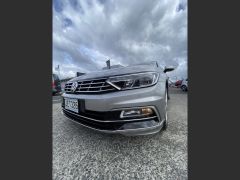 Photo of the vehicle Volkswagen Passat