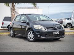 Photo of the vehicle Toyota Corolla