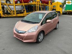 Photo of the vehicle Honda Fit