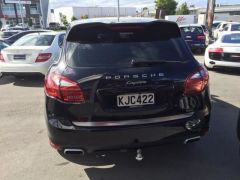 Photo of the vehicle Porsche Cayenne