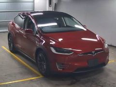 Photo of the vehicle Tesla Model X