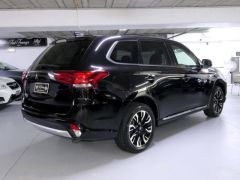 Photo of the vehicle Mitsubishi Outlander