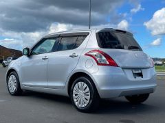 Photo of the vehicle Suzuki Swift