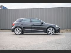 Photo of the vehicle Audi A1