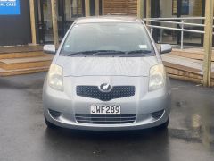 Photo of the vehicle Toyota Vitz