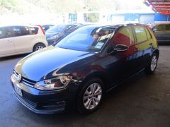 Photo of the vehicle Volkswagen Golf