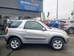 Photo of the vehicle Toyota RAV4