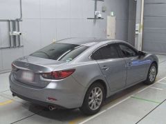 Photo of the vehicle Mazda Atenza