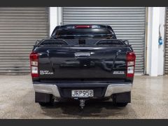 Photo of the vehicle Isuzu D-Max