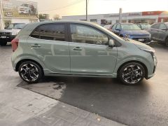 Photo of the vehicle Kia Picanto