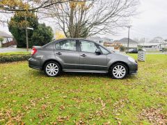 Photo of the vehicle Suzuki SX4