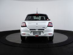 Photo of the vehicle Suzuki Swift