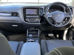 Photo of the vehicle Mitsubishi Outlander