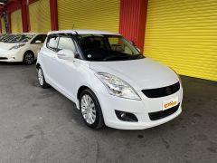 Photo of the vehicle Suzuki Swift